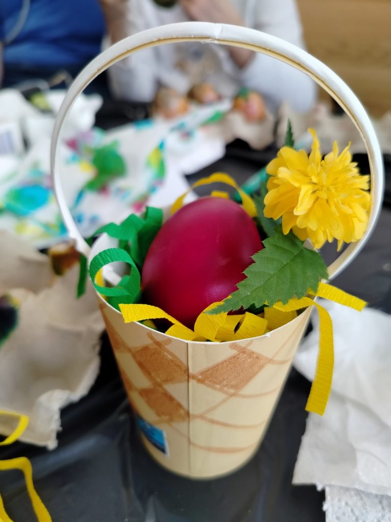 Activités Oeufs de Pâques colorés